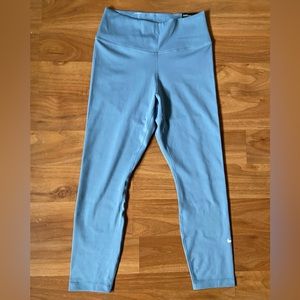 Nike Dri-FIT Leggings NWT in Women’s XS Grey